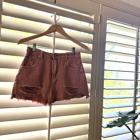 washed high waisted shorts - Picture 4 of 5